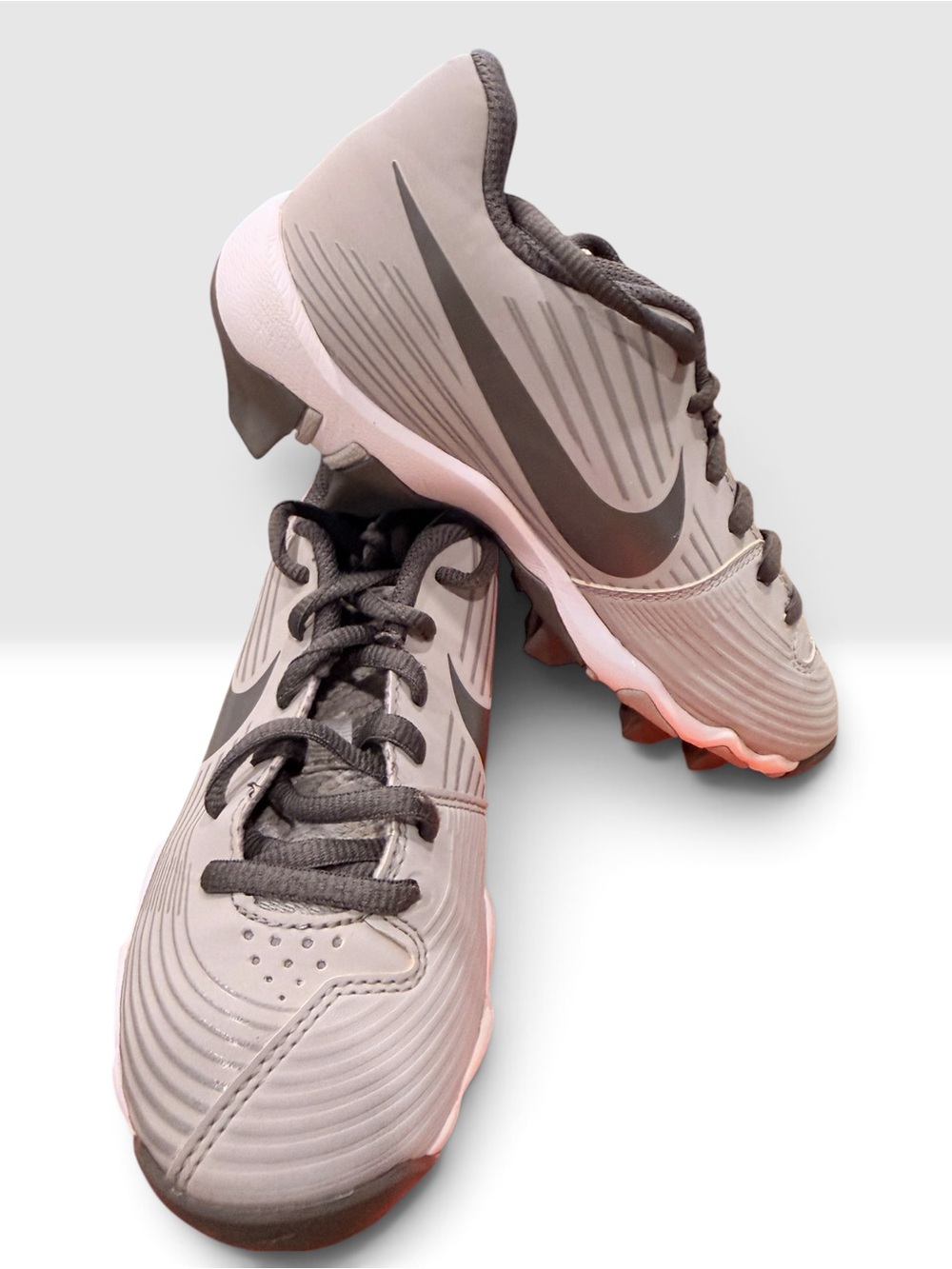 W Hyper Diamond 3 Keystone cleats